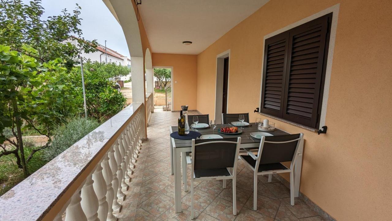 Apartmani Lavanda Vrsi Kültér fotó